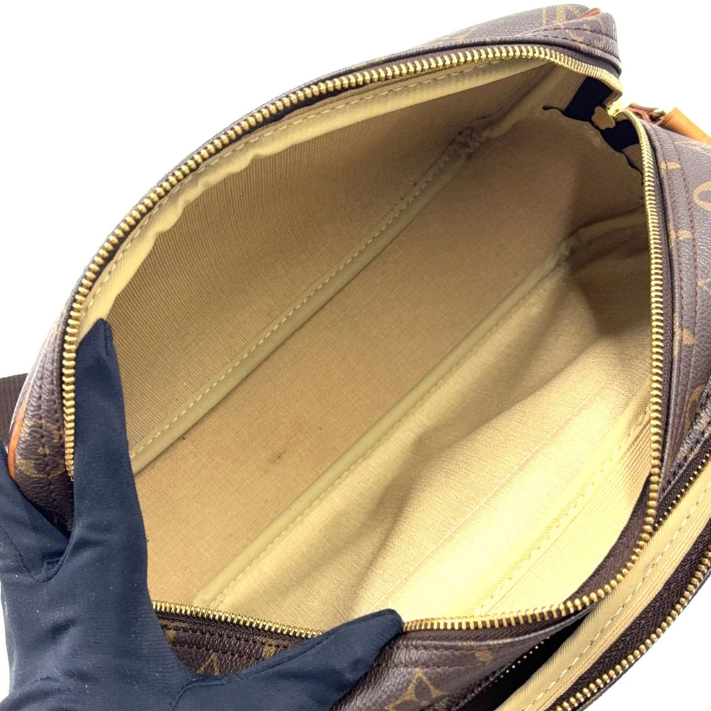 Louis Vuitton Reporter PM Monogram Leather Brown Light Shoulder Bag Gold — view 5