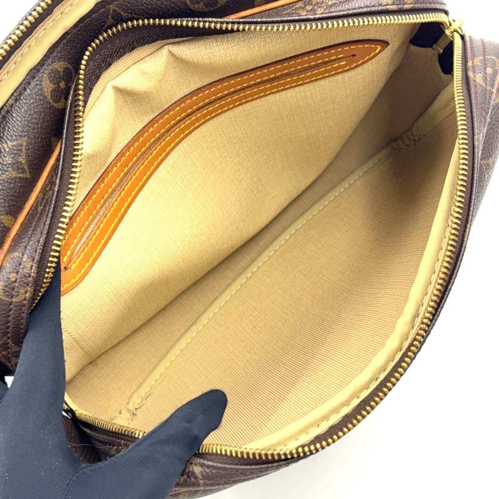 Louis Vuitton Reporter PM Monogram Leather Brown Light Shoulder Bag Gold — view 3
