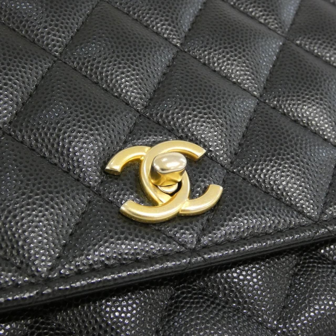 Chanel Chain Wallet Shoulder — view 4