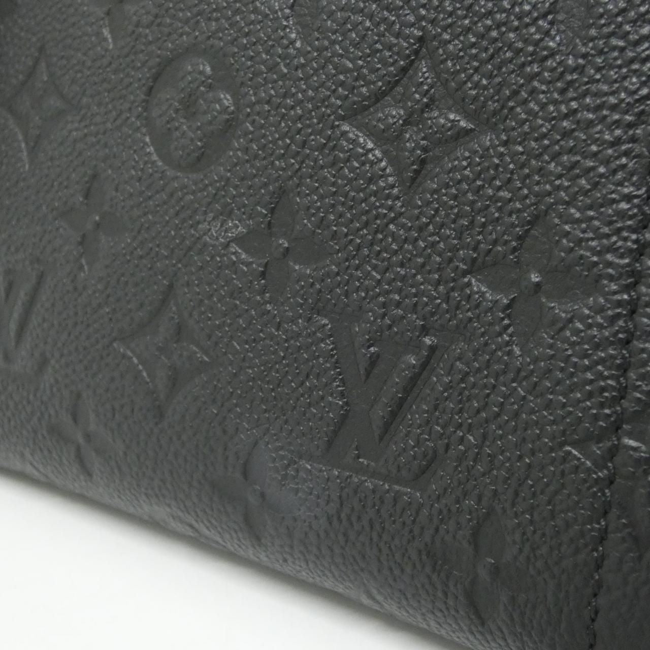Louis Vuitton Monogram Empreinte Suri MM — view 5