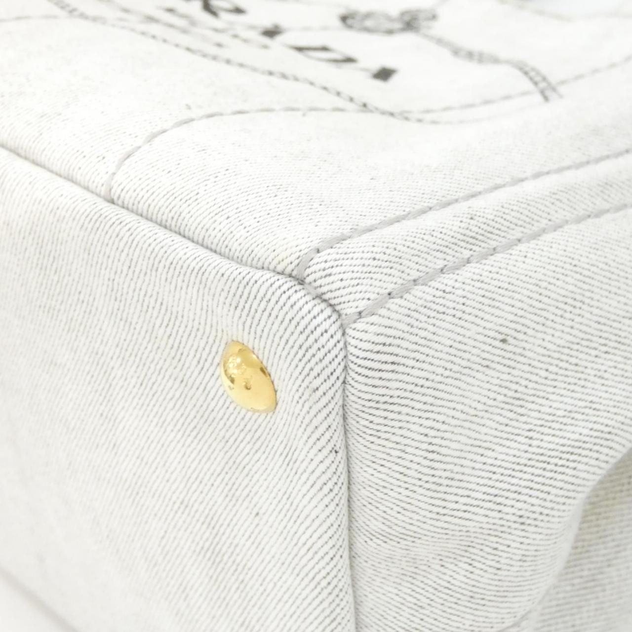 Prada Bag Handbag White — view 3