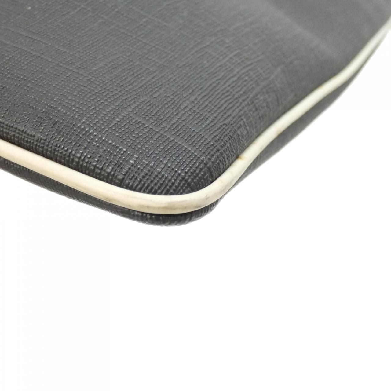 Gucci Shoulder Bag Black — view 3