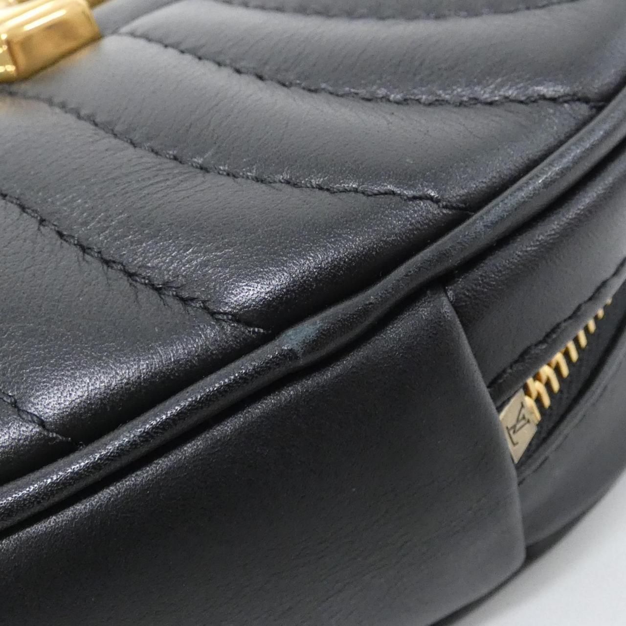 Louis Vuitton New Wave Heart Shoulder — view 3