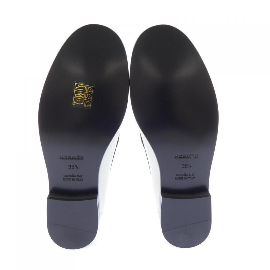 Hermes Destin Kelly Buckle Shoes — view 4