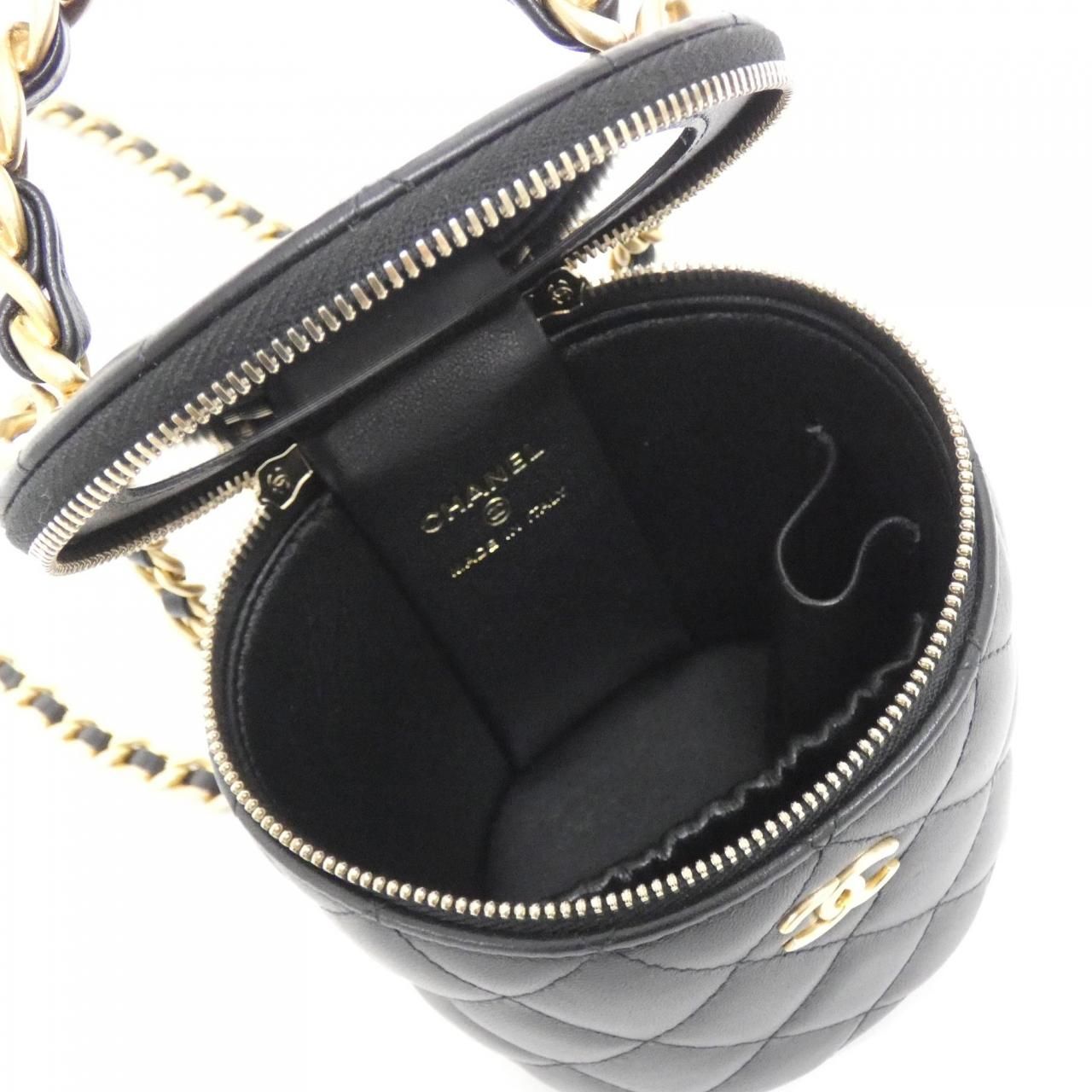 Chanel Bag Handbag Black — view 6