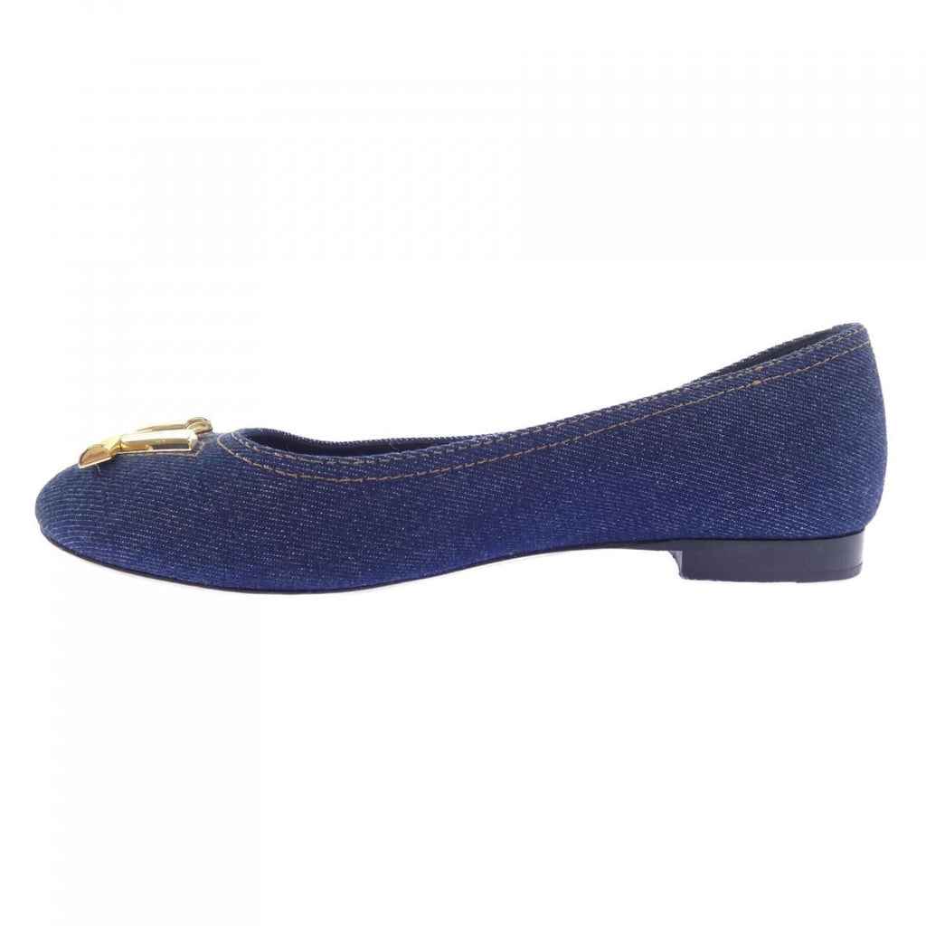 Louis Vuitton Flat Shoes — view 2
