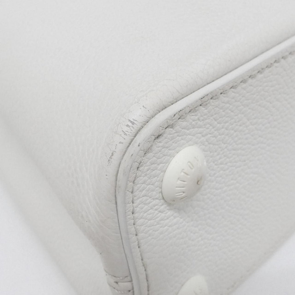 Louis Vuitton Capucines BB — view 3
