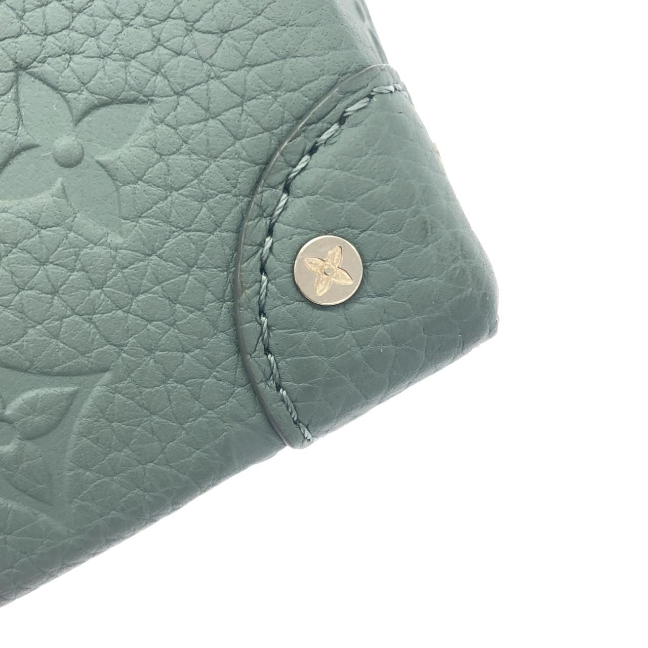 Louis Vuitton Taurillon Monogram Steamer Wearable Wallet Shoulder — view 3