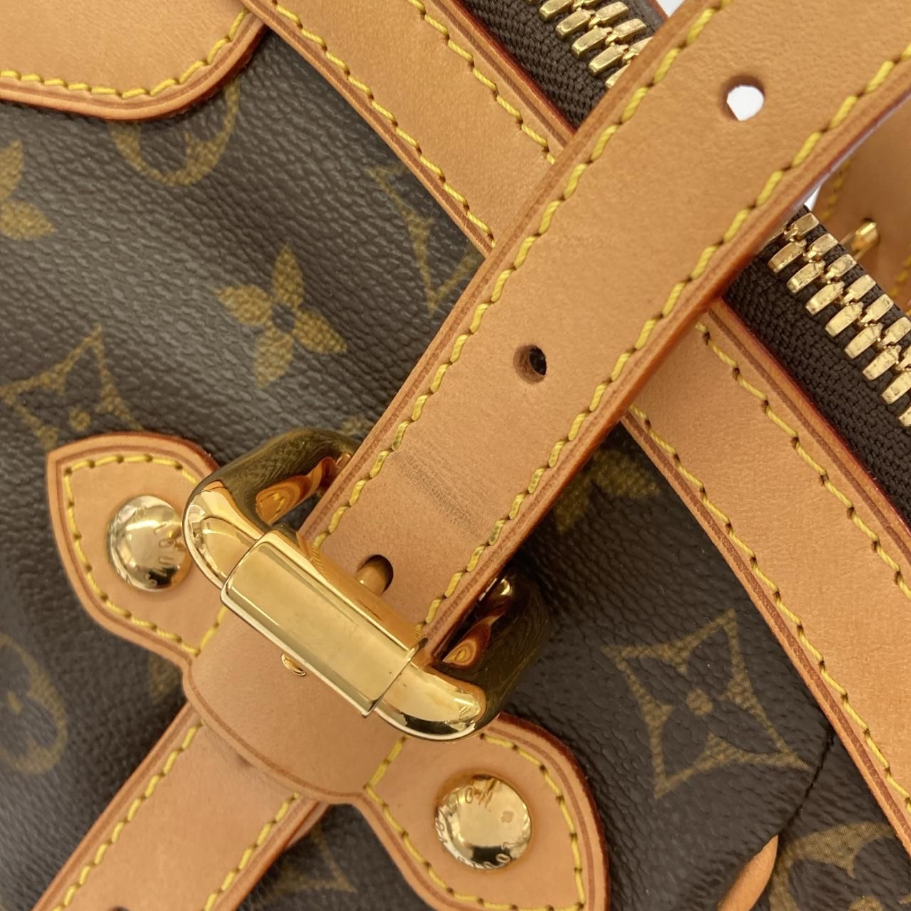 Louis Vuitton Vintage Monogram Tivoli GM Shoulder — view 6