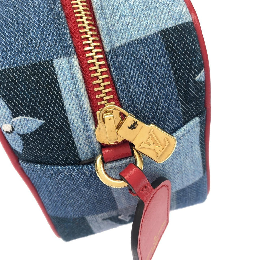 Louis Vuitton Denim Monogram Beach Pouch Shoulder — view 5