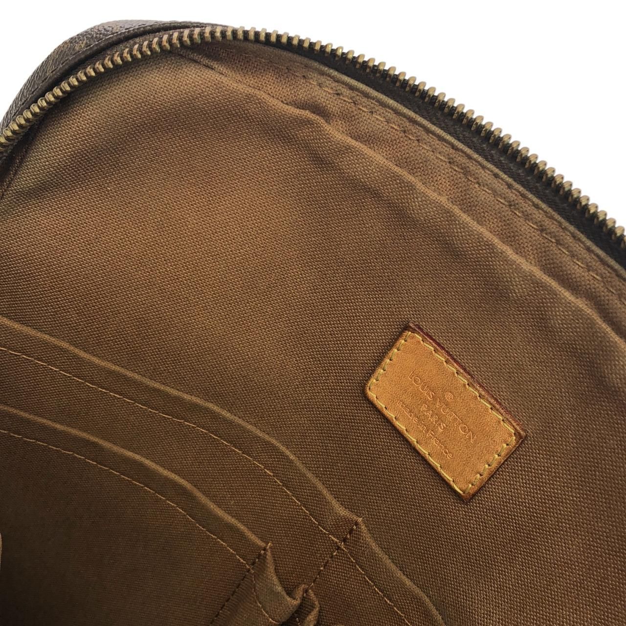 Louis Vuitton Vintage Monogram Trotteur Boble Shoulder — view 8