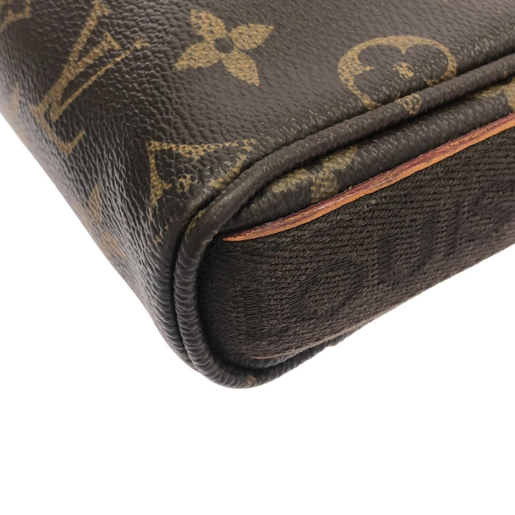 Louis Vuitton Vintage Monogram Trotteur Boble Shoulder — view 3