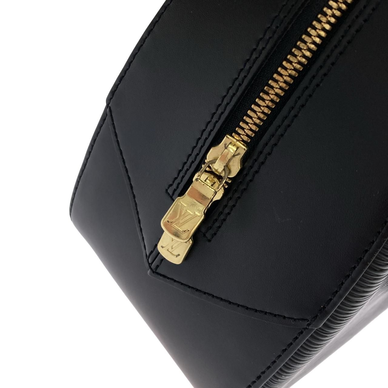 Louis Vuitton Epi Blanc — view 3