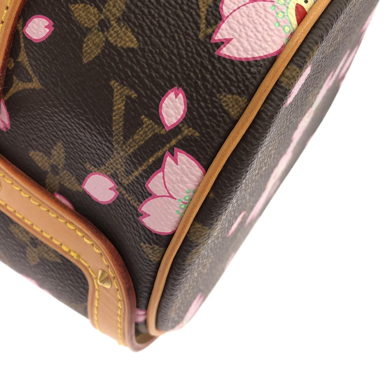 Louis Vuitton Monogram Cherry Blossom Papillon — view 3