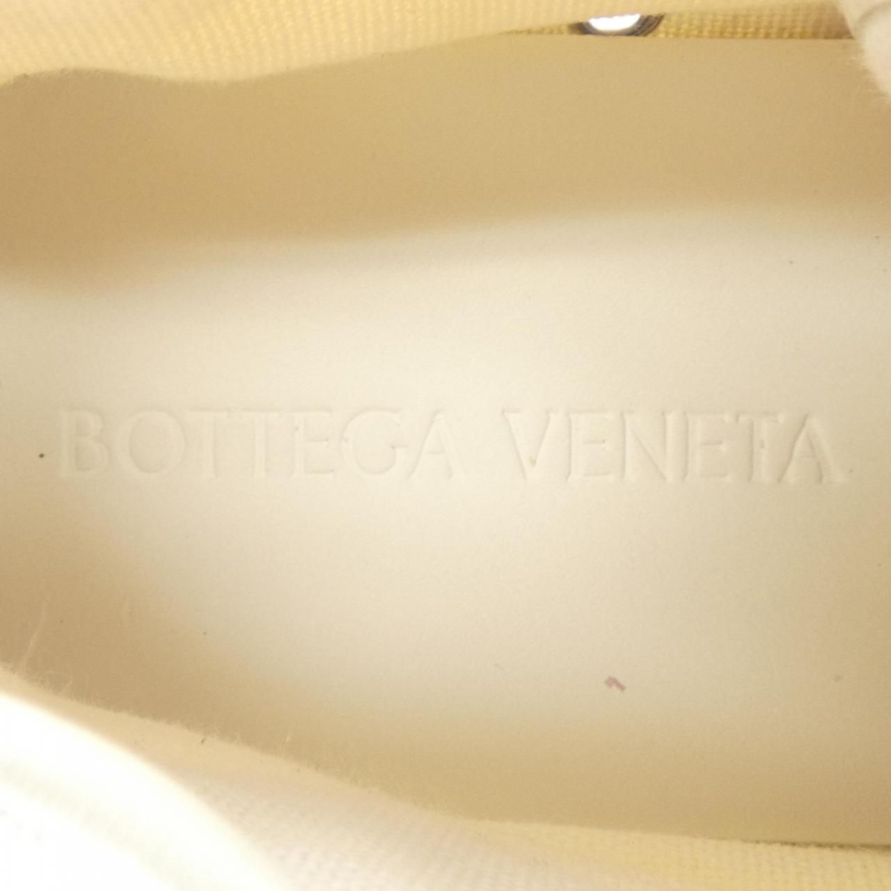 Bottega Veneta Elliott Sneakers — view 6