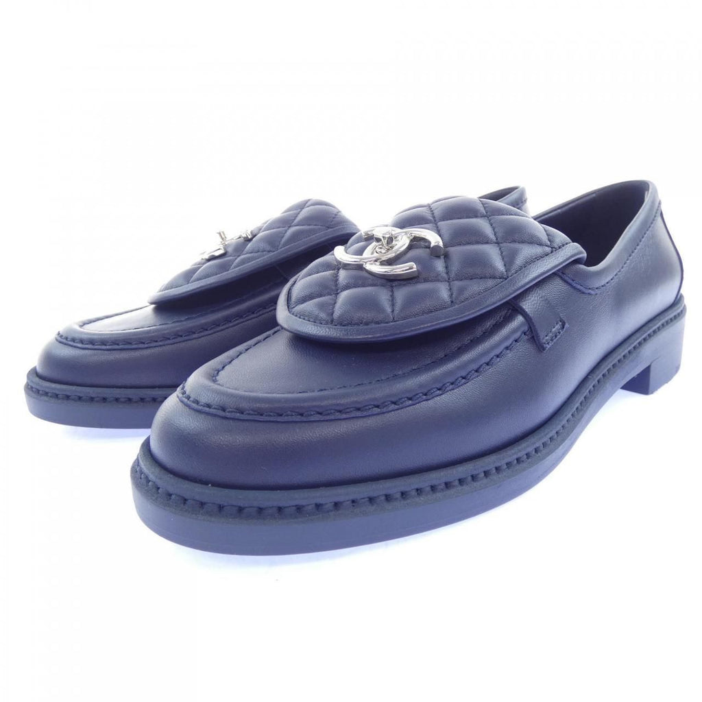 Chanel Loafers Turnlock Quilted Shoes — view 3