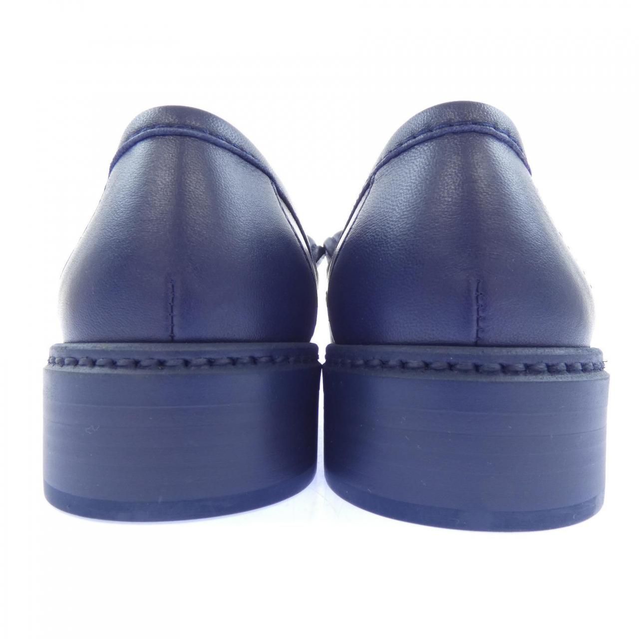 Chanel Loafers Turnlock Quilted Shoes — view 5