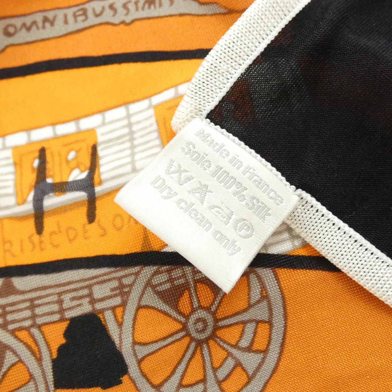 Hermes Jeu Des Omnibus Et Dames Blanches Smooth Carre Scarf — view 3