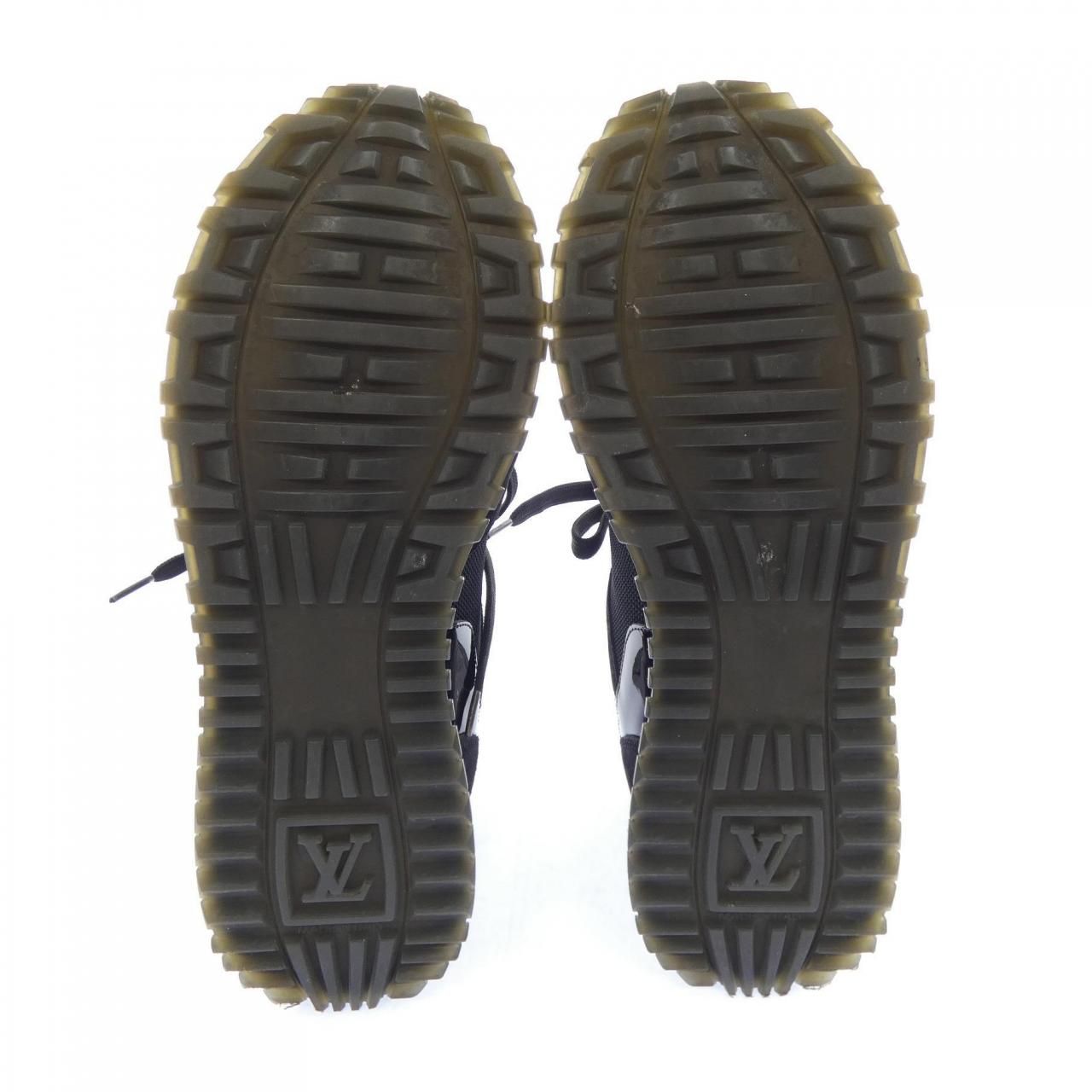 Louis Vuitton Run Away Line Sneakers — view 4