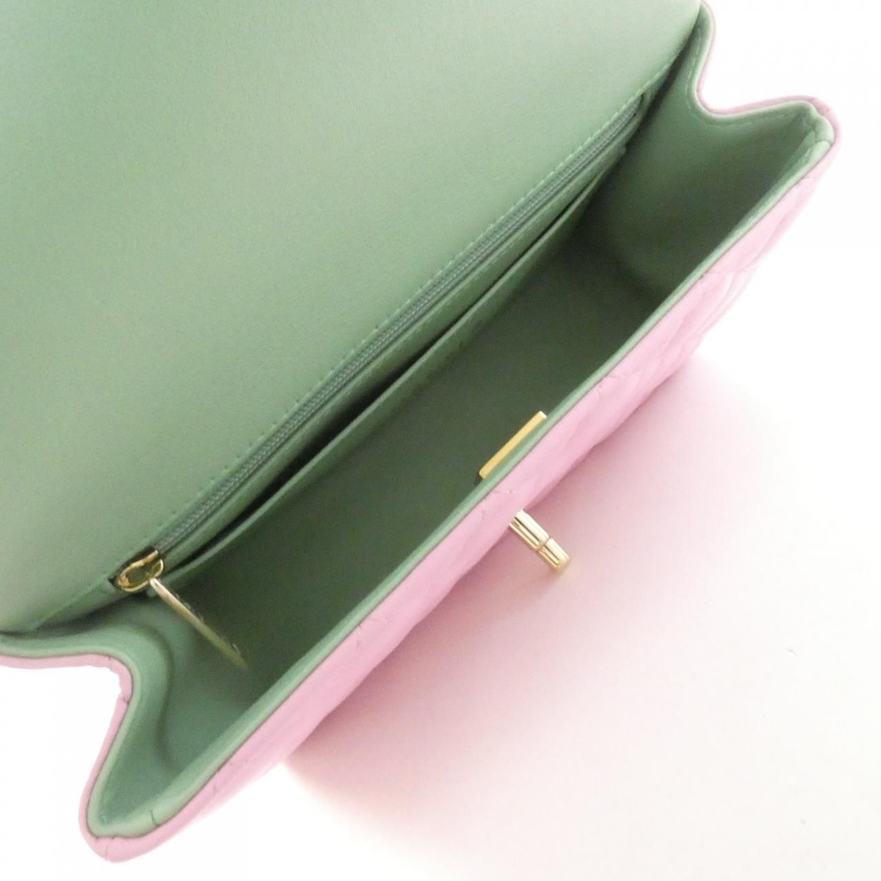 Chanel Bag Handbag Pink — view 8