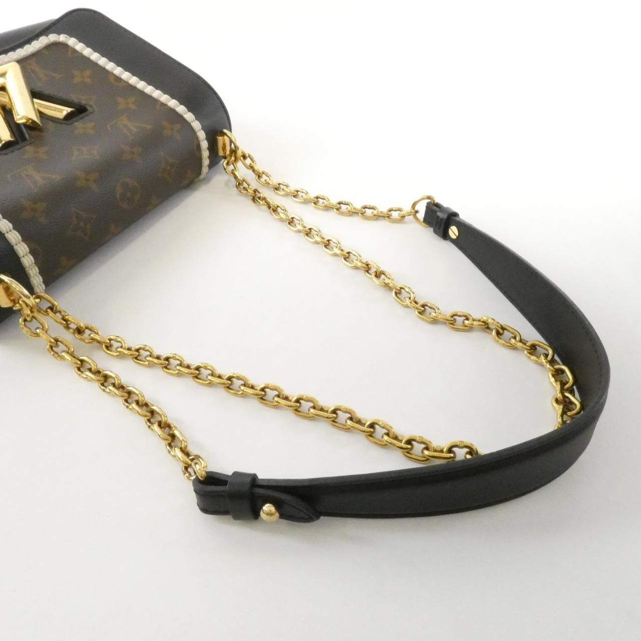 Louis Vuitton Monogram Twist Shoulder — view 9