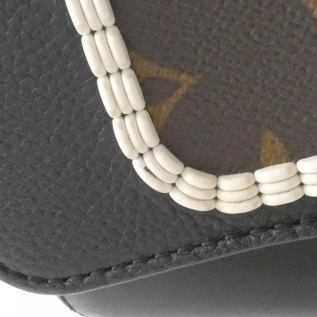 Louis Vuitton Monogram Twist Shoulder — view 5