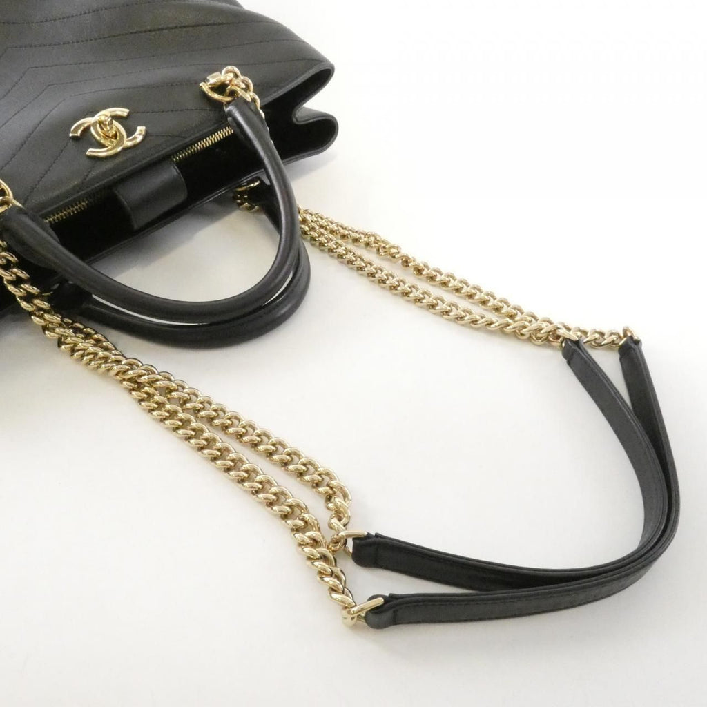 Chanel Bag Handbag Black — view 4