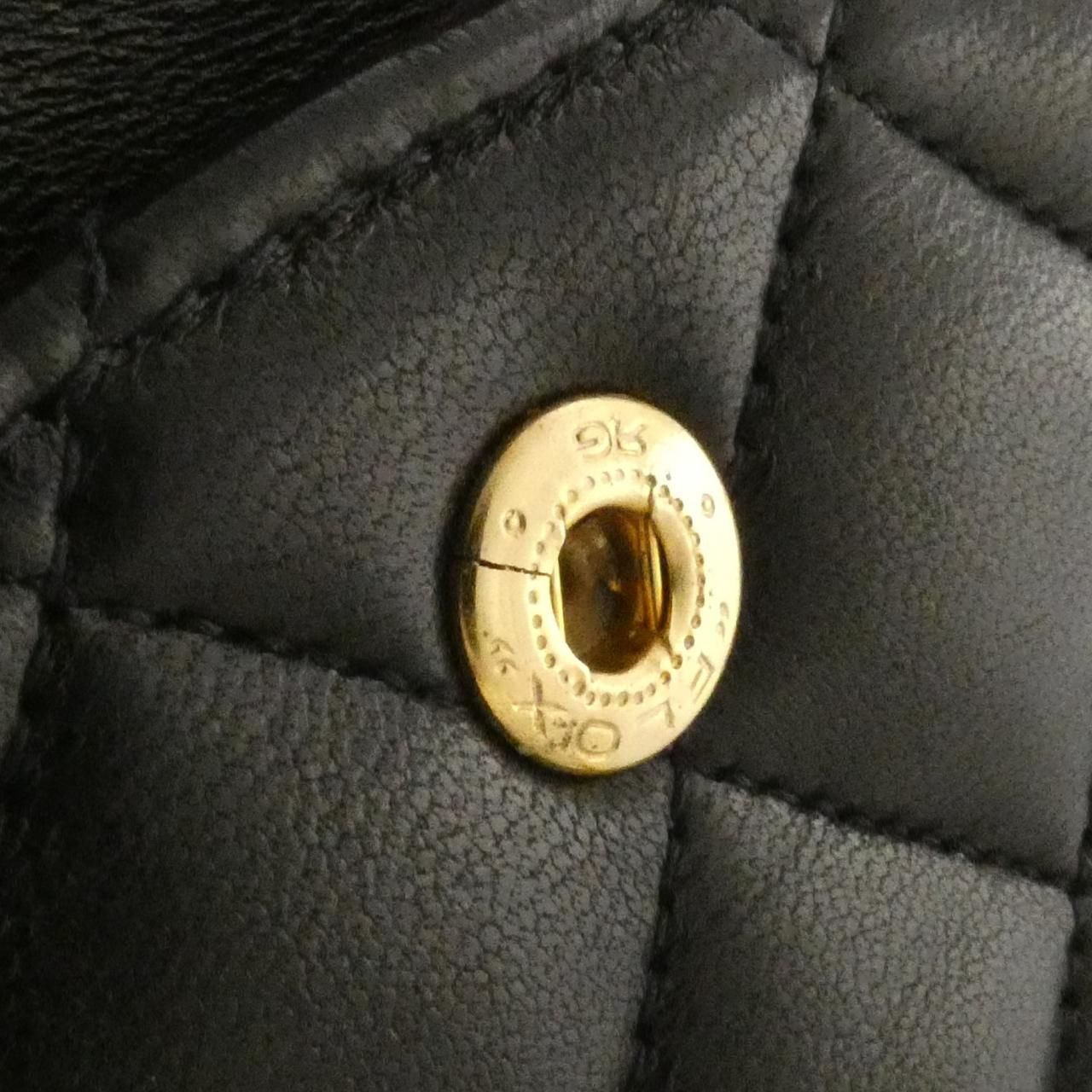 Chanel Shoulder Bag Black — view 7
