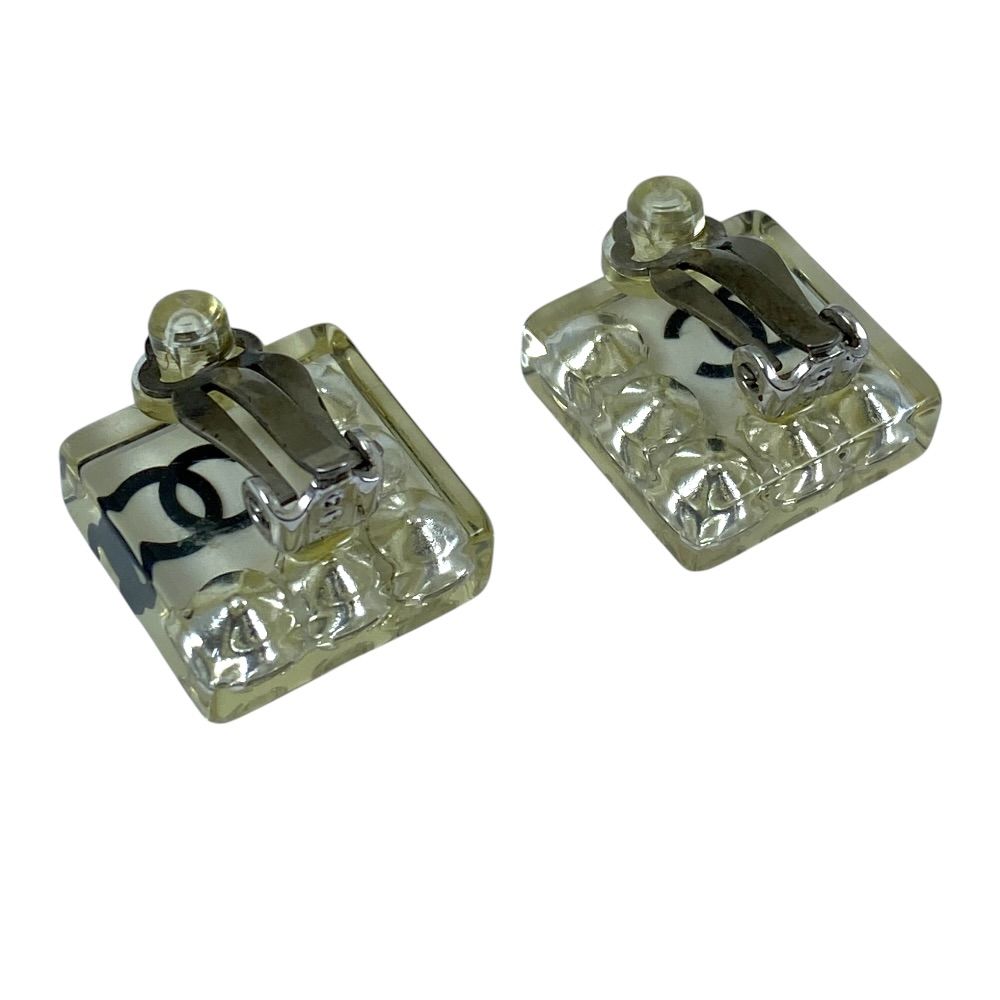 Chanel CC Logo Square Earring — view 7