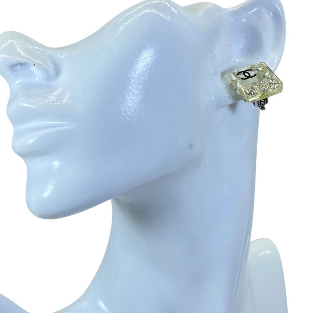 Chanel CC Logo Square Earring — view 9