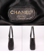 Chanel Tote Shoulder Bag Gold Quilted — view 4