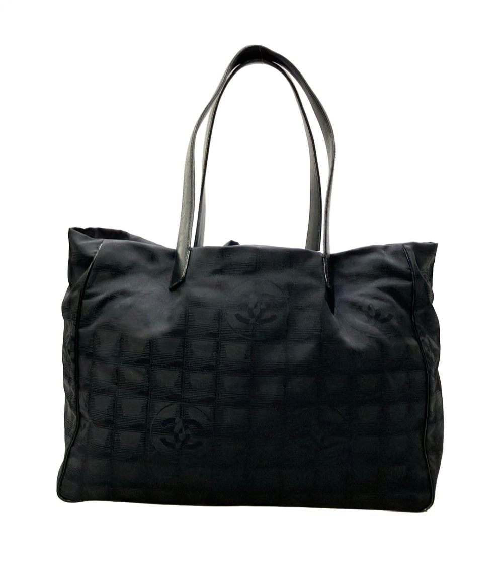 Chanel Tote Black
