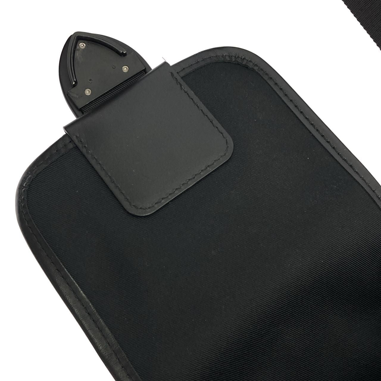 Louis Vuitton Monogram Macassar Arch Messenger PM Shoulder — view 8