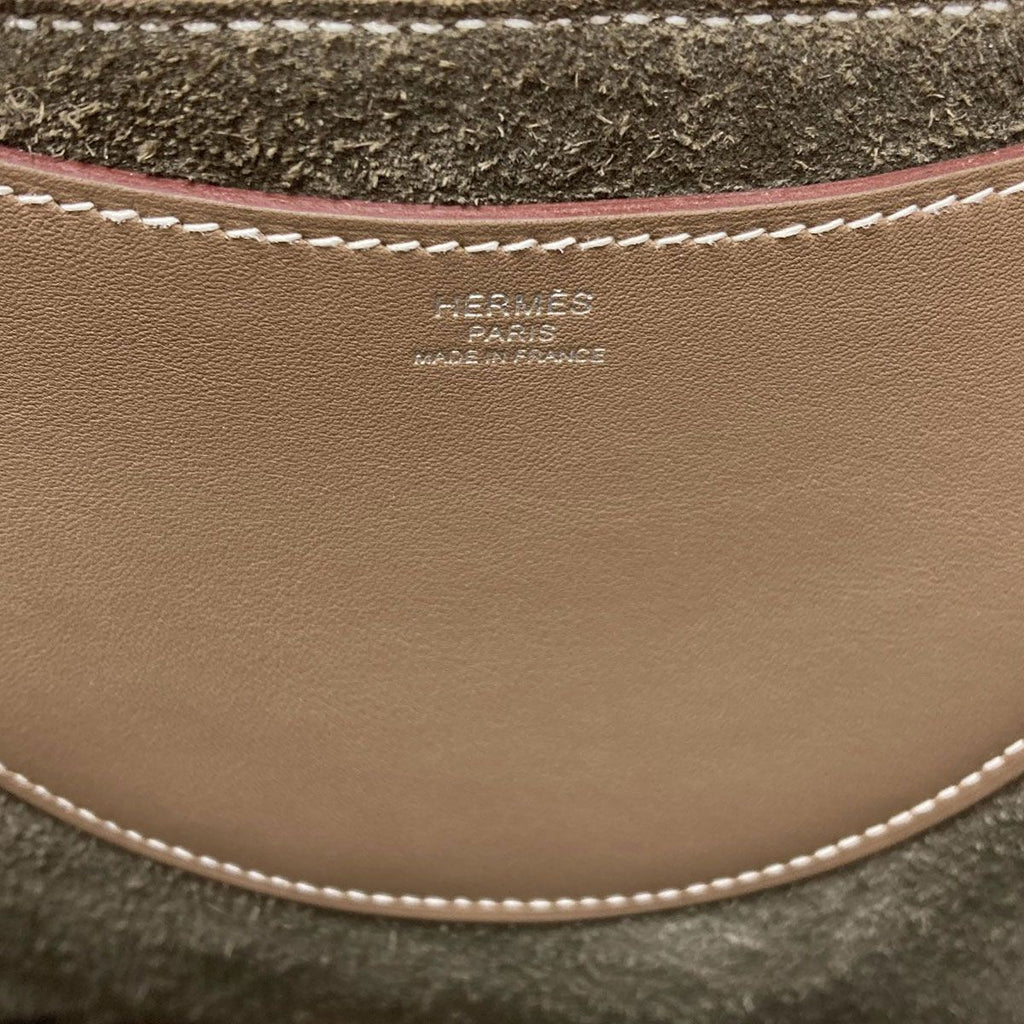 Hermes in the Loop 23 Etoupe Silver Handbag Taurillon — view 6