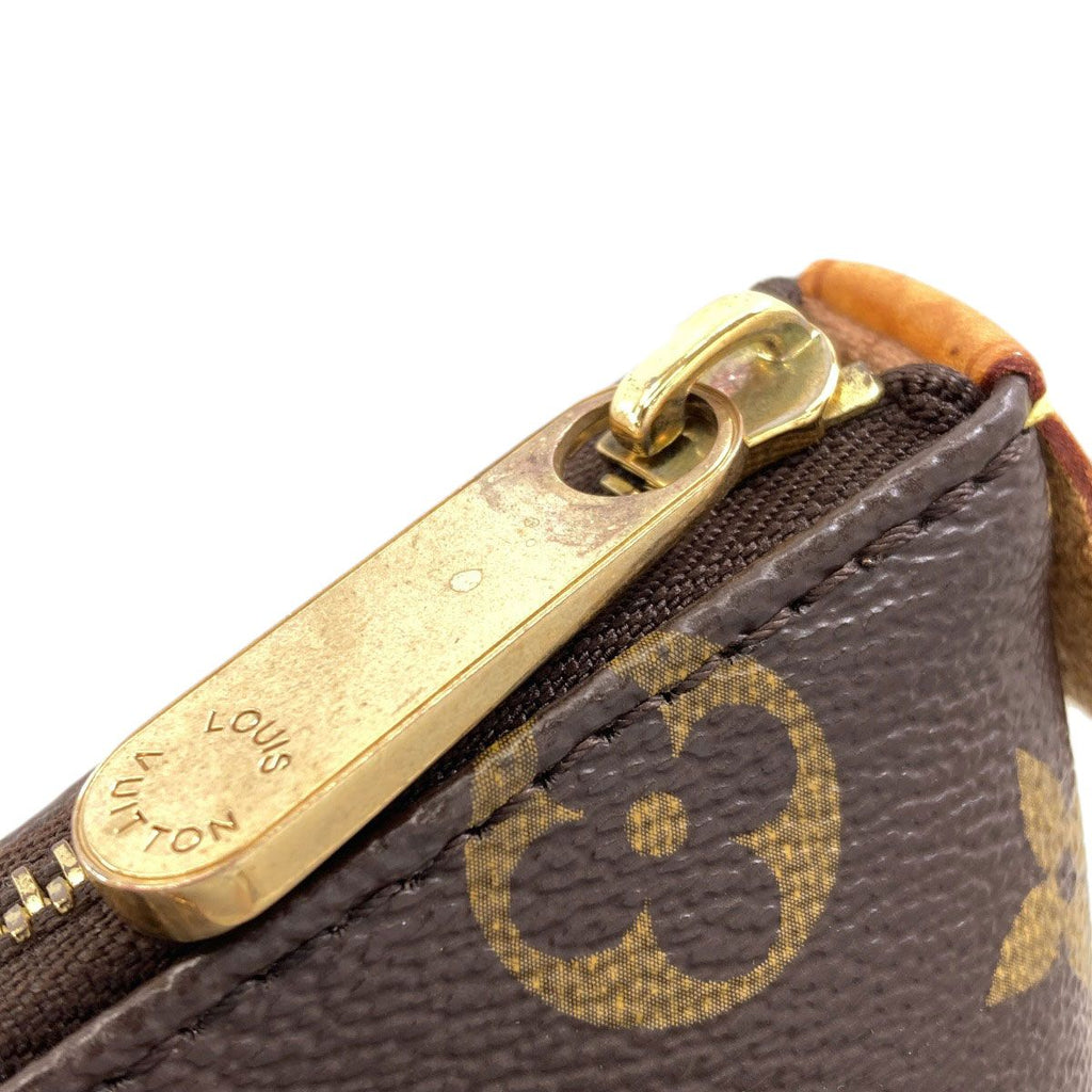 Louis Vuitton Totally MM Tote Monogram Canvas — view 7