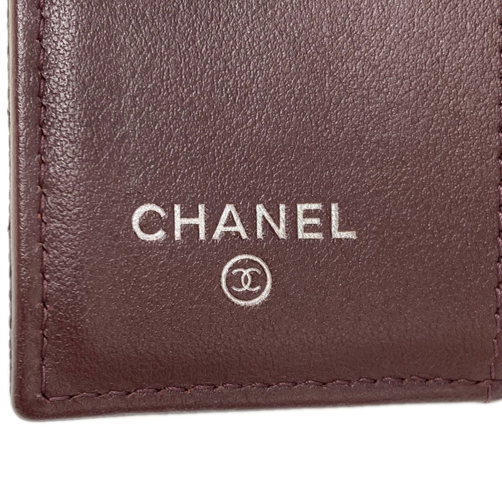 Chanel Quilted Silver Trifold Wallet Grained Calfskin — view 7