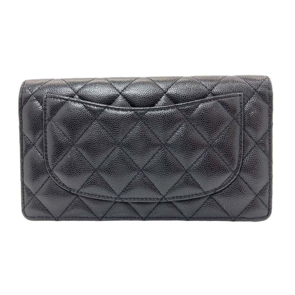 Chanel CC Logo Quilted Gold Wallet Grained Calfskin — view 2