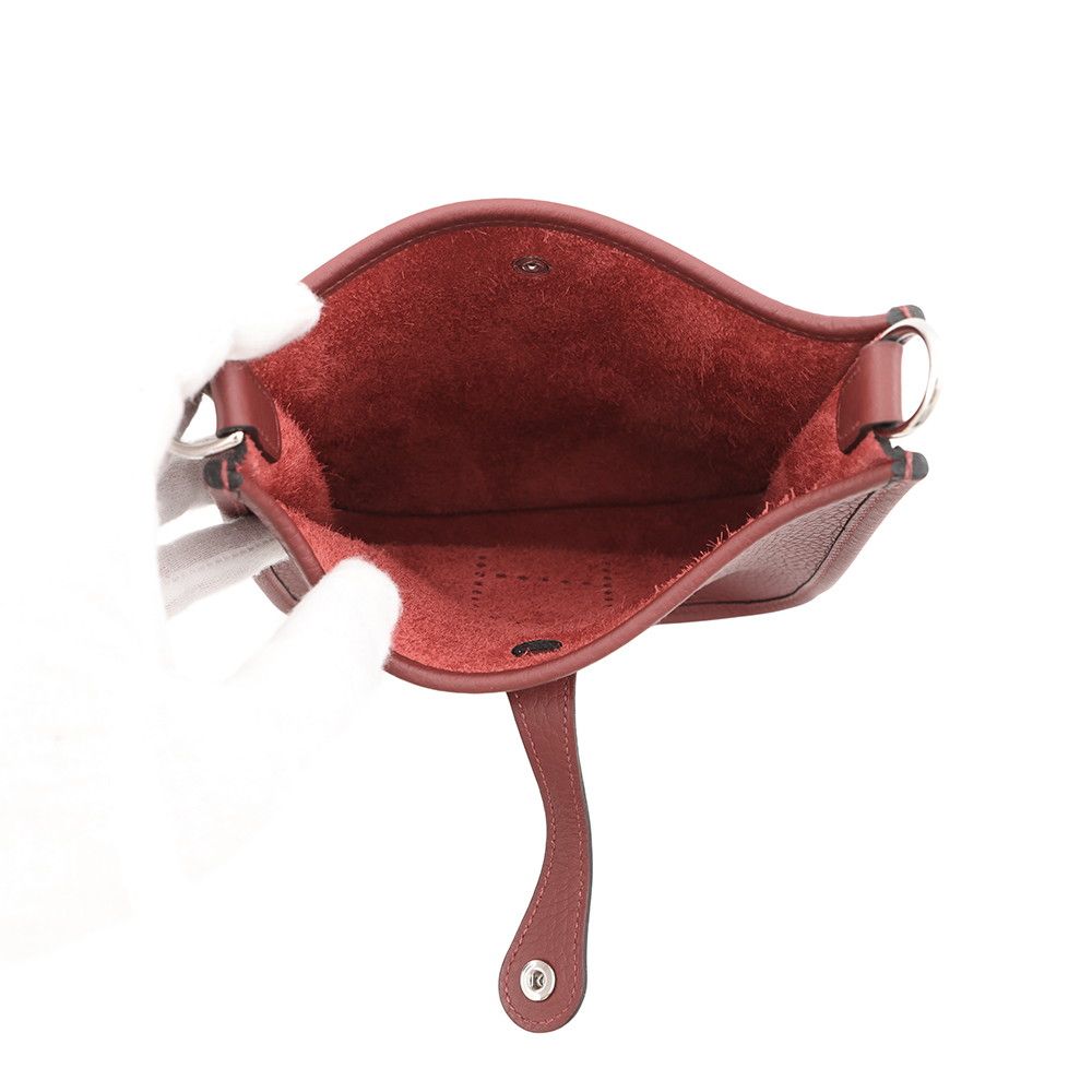Hermes Shoulder Bag Evelyne TPM 111 cm Amazon Rouge Ash Silver Taurillon — view 4