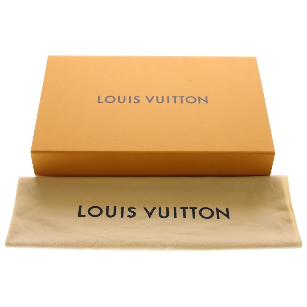 Louis Vuitton Epi Bum Bag LV Circle Black Noir Leather Silver — view 9