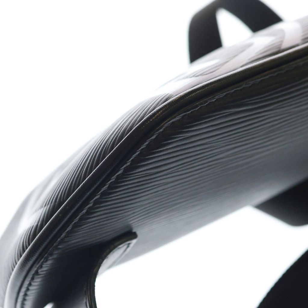 Louis Vuitton Epi Bum Bag LV Circle Black Noir Leather Silver — view 4