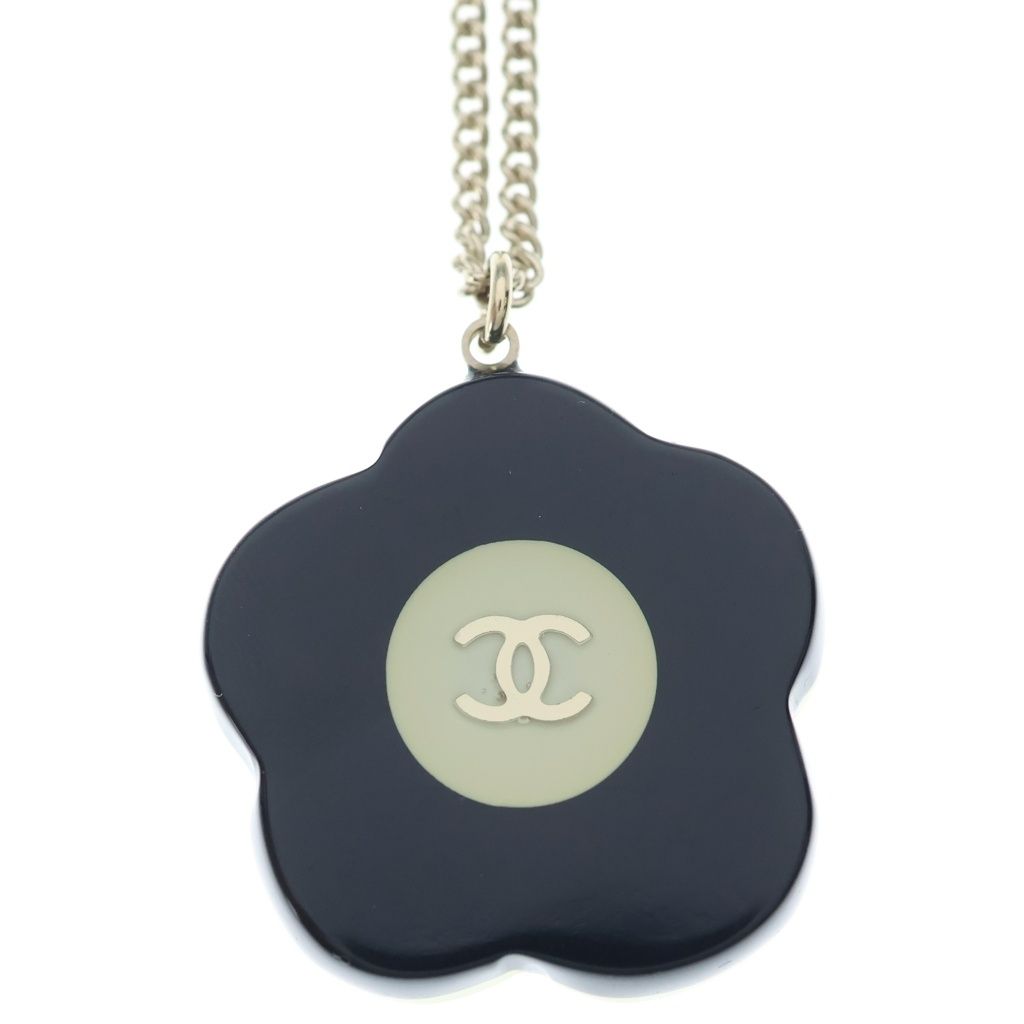 Chanel CC Logo Camellia Flower Motif Pendant Chain Gold Ivory — view 5