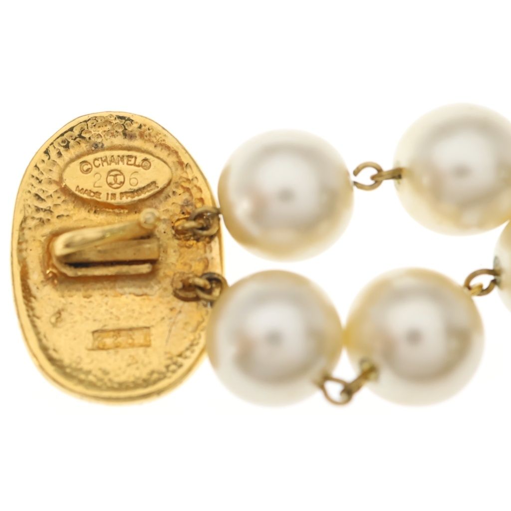 Chanel CC Logo Crown Faux Pearl Bracelet White Gold — view 5