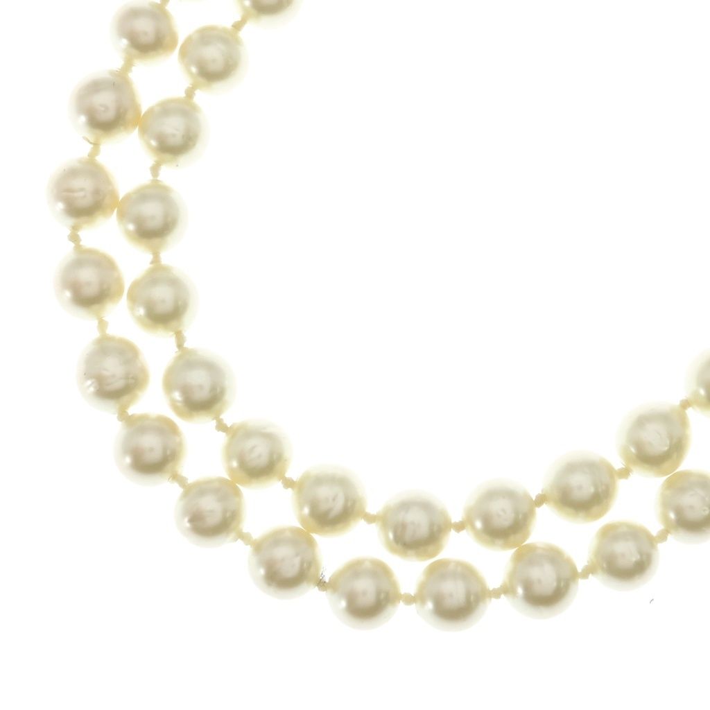 Chanel Pearl Long Chain Necklace White Gold