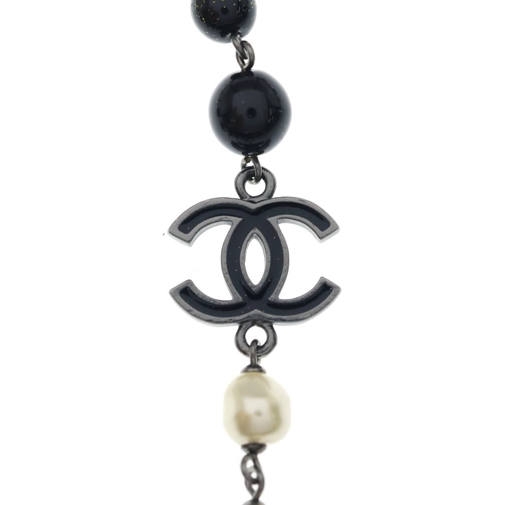 Chanel CC Logo Faux Pearl Long Necklace Black White — view 3