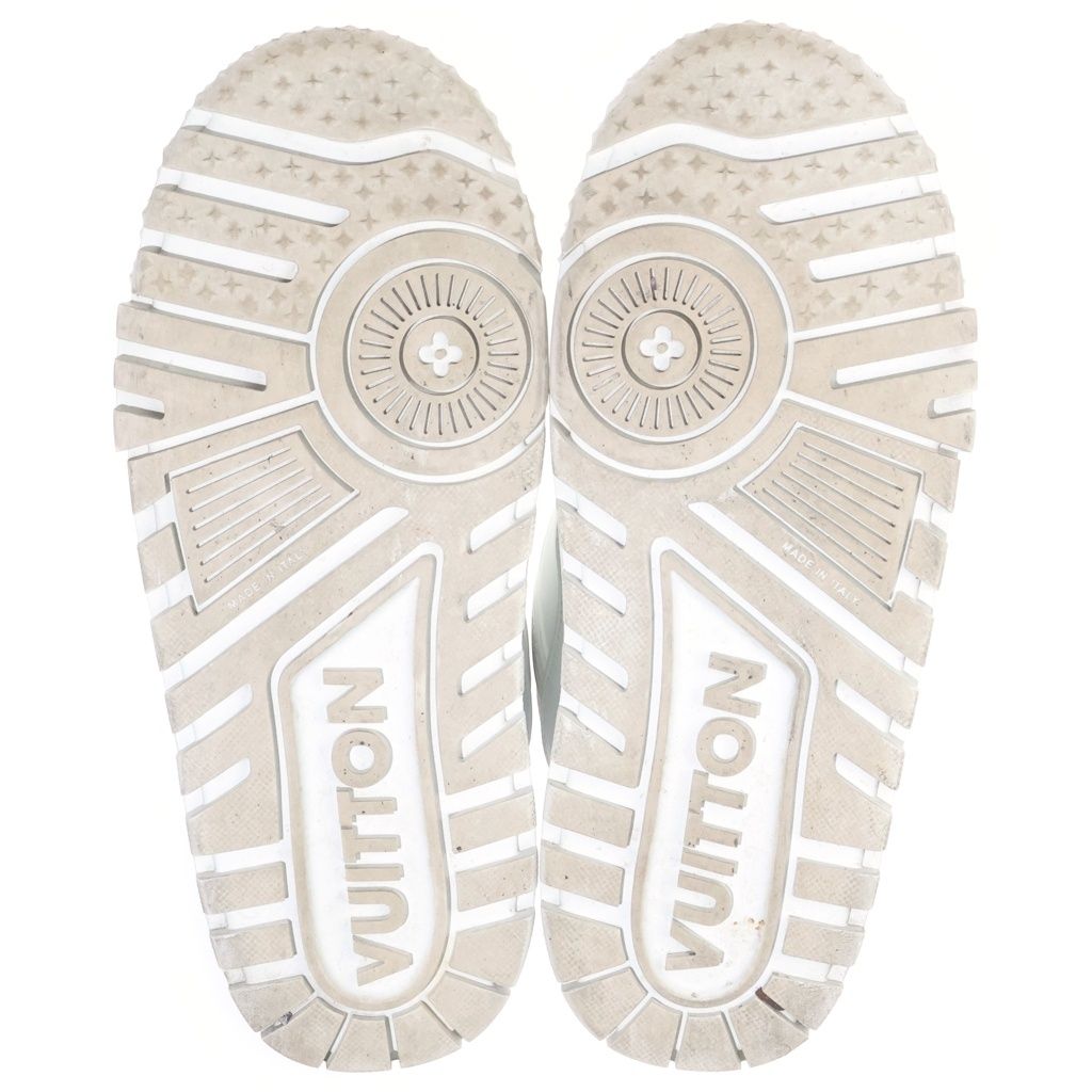 Louis Vuitton LV Trainer Snow Low Cut Sneakers White — view 5