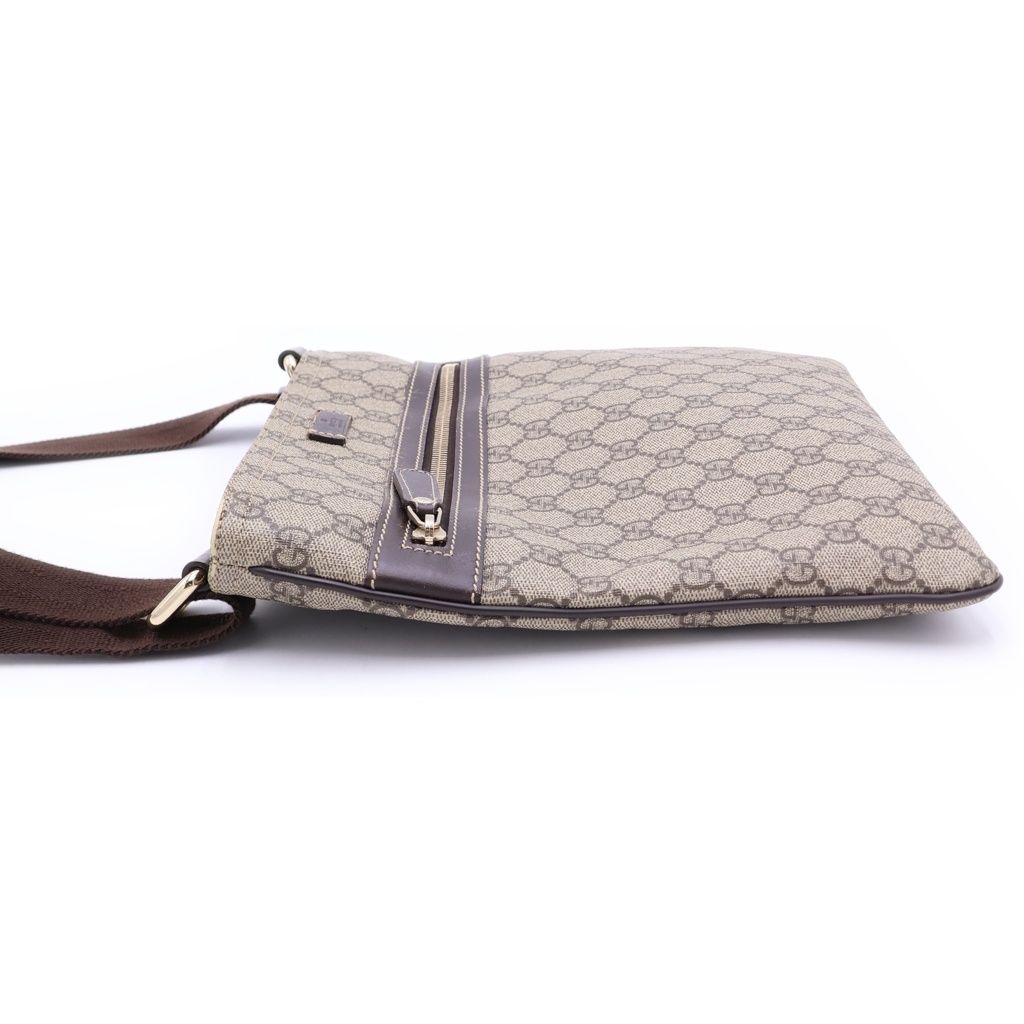 Gucci GG Supreme Shoulder Bag Beige Brown Leather Gold — view 3