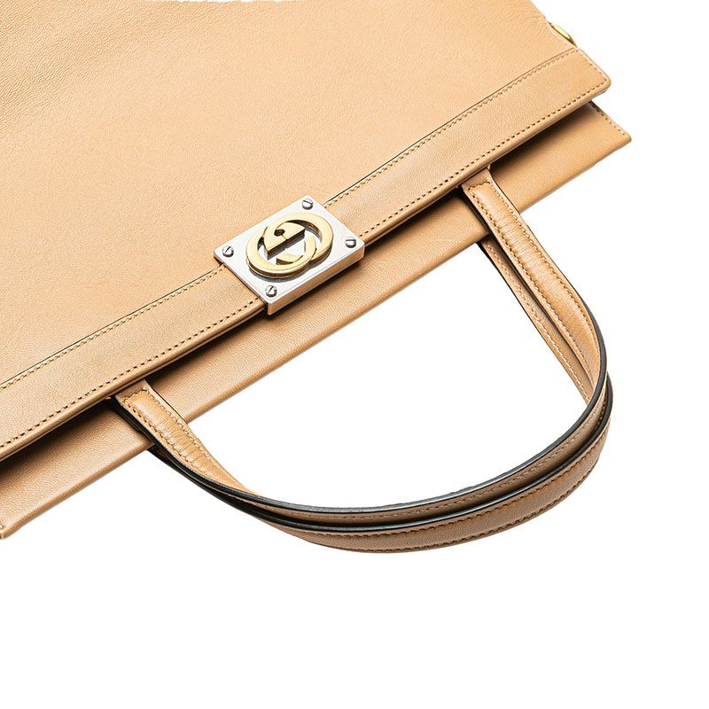 Gucci Interlocking 2-Way Shoulder Bag Beige Leather — view 4