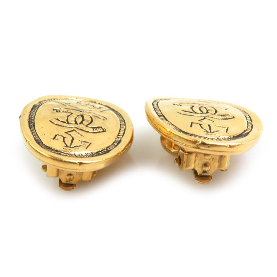Chanel Earrings CC Logo — view 4