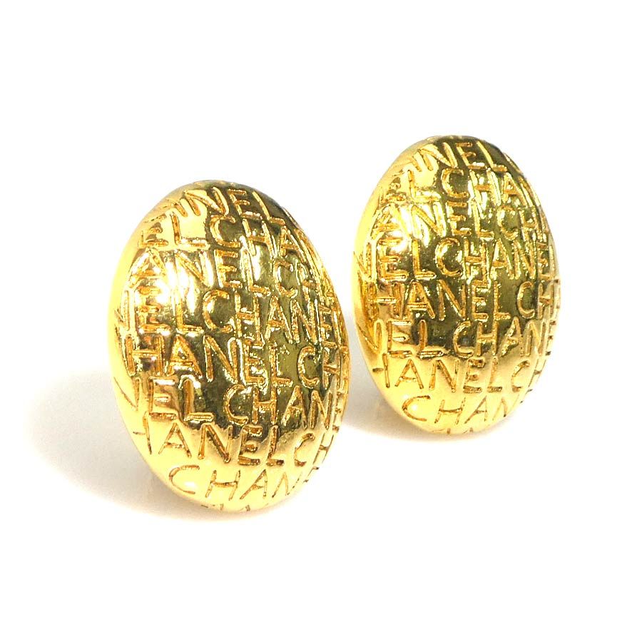 Chanel Earrings Logo Gold — view 2