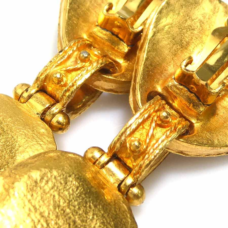 Chanel Earrings CC Logo — view 7